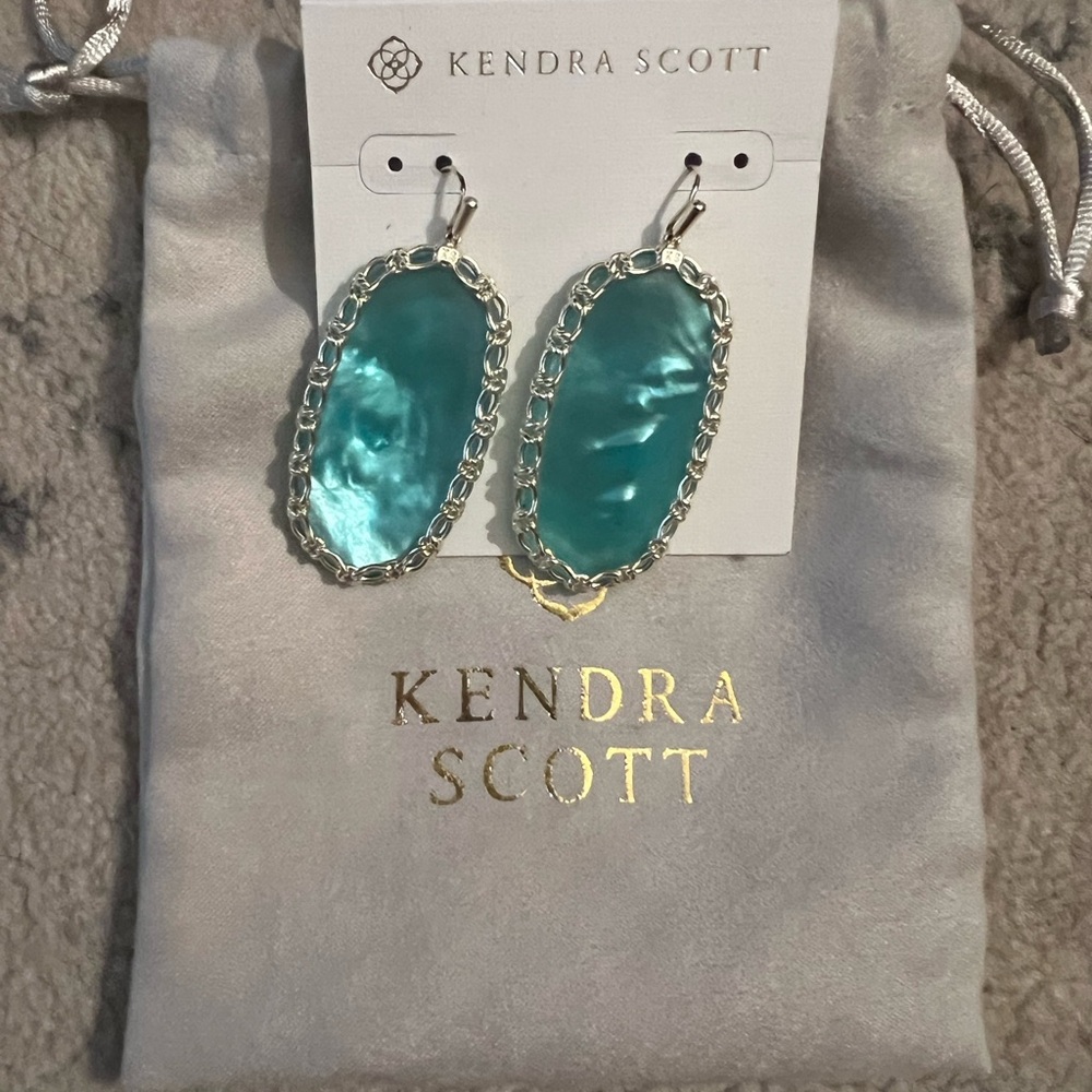 Kendra Scott Macrame Danielle Gold Earrings in Aqua Illusion - NWOT